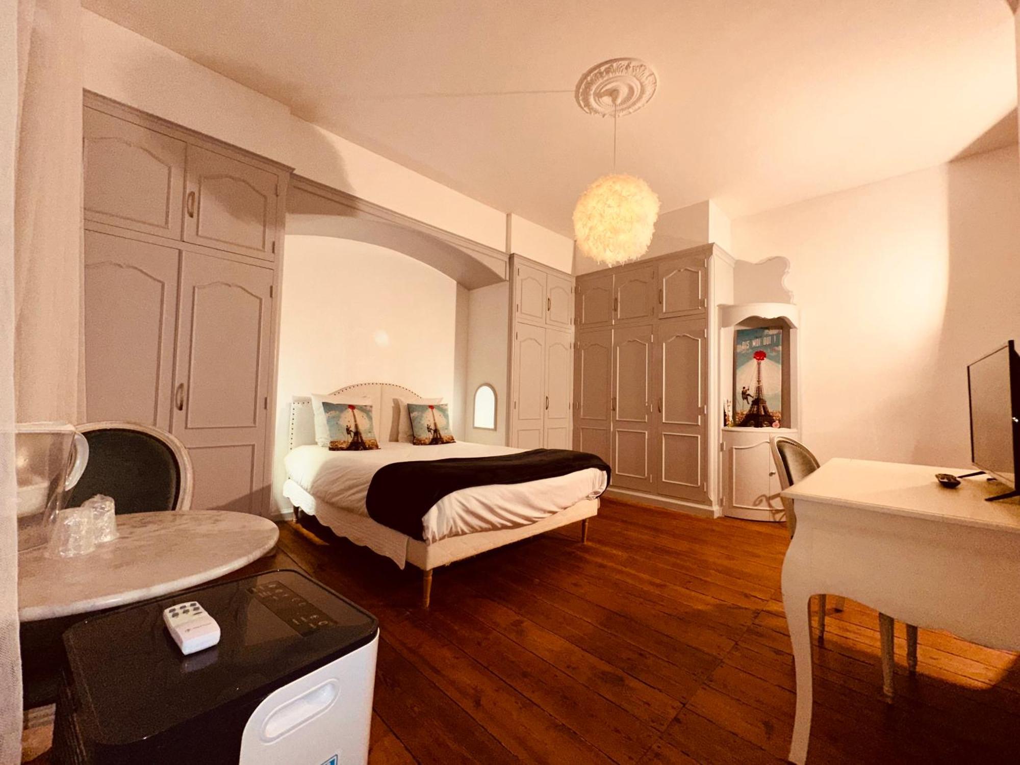 La Maison Blanche Бле Екстер'єр фото