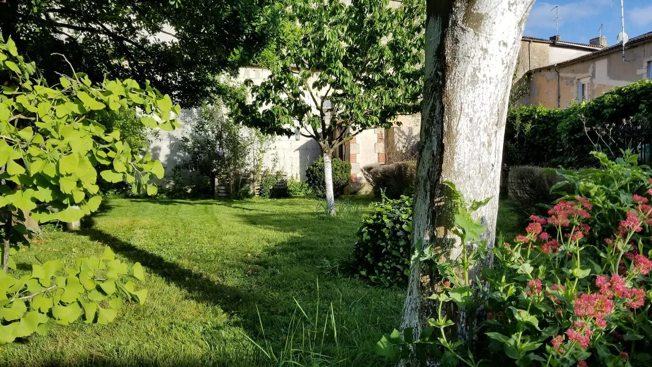 La Maison Blanche Бле Екстер'єр фото